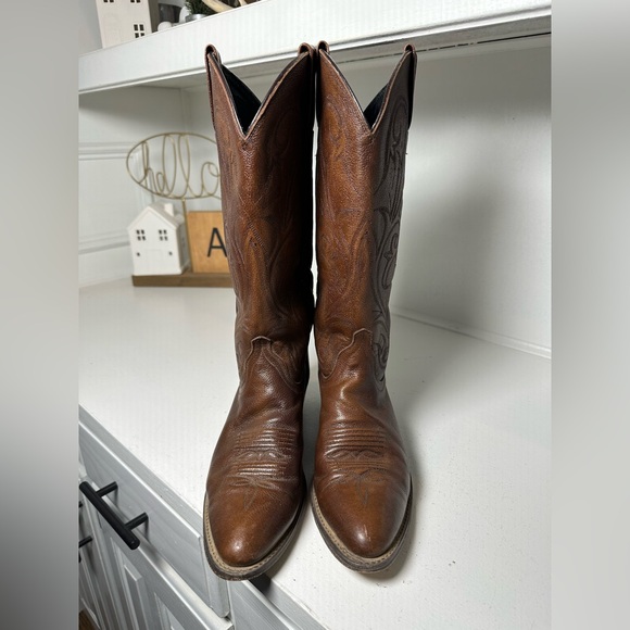**SOLD**Vintage Dan Post Women’s 8M Brown Cowboy Boots Classic Western Leather - Picture 2 of 9